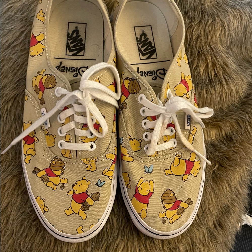 Women’s Winnie the Pooh vans